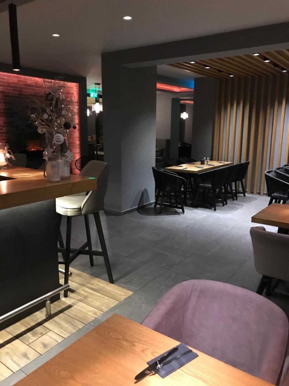 Akropolis Hotel Nuremberg Ngoại thất bức ảnh