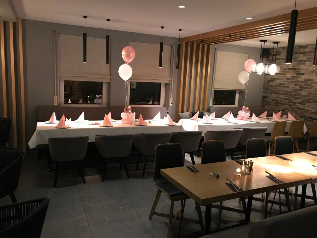 Akropolis Hotel Nuremberg Ngoại thất bức ảnh